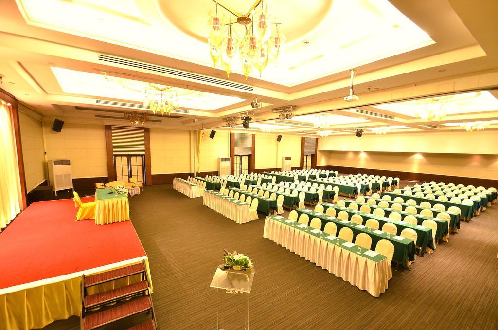 Tinidee Hotel Ranong Exterior photo