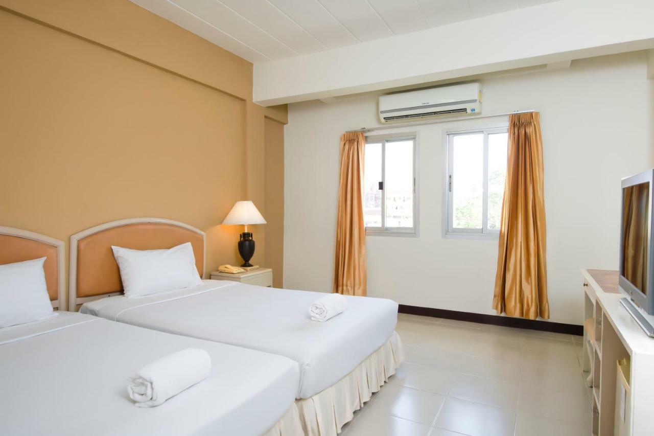 Tinidee Hotel Ranong Exterior photo